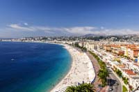 Blick auf die Strandpromenade von Nizza